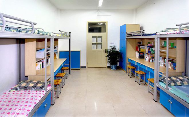 新生入学床位安排还有秘密？宿管说出真相网友：幸好知道了！(图1)