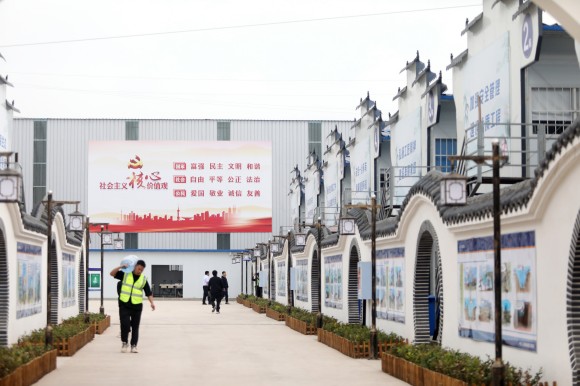 娱乐室、理发室一应俱全 重庆这个标准化建筑工人社区不一般(图1)