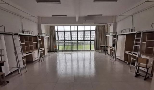 叙利亚版大学宿舍学生看到所谓的“上床下桌”内心崩溃(图4)