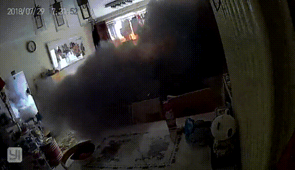 热闻1分钟两次爆炸起火！“代步神器”平衡车深夜自燃很多人都在玩(图5)