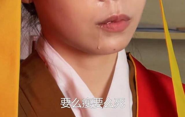 笑惨了！女大学生宿舍自制西游记网友：让你模仿 不是让你超越！(图11)