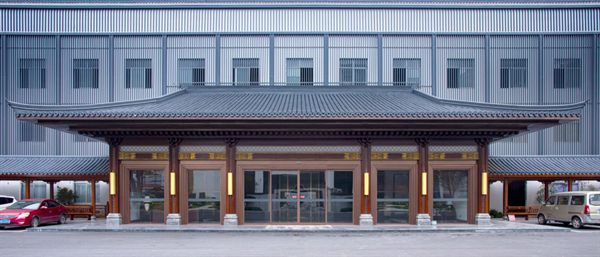 辉煌足迹荣耀征程李忠信红木2024匠心绽放(图16)