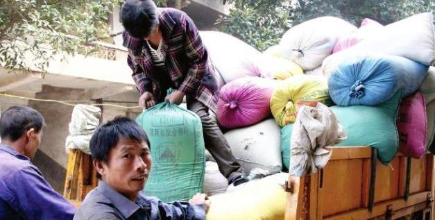 70年代令人羡慕的七种铁饭碗工作如今都消失了做过的人都老了(图10)