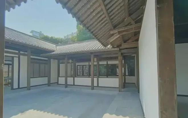反转了！有钱修草堂没钱住宿舍后续草堂、宿舍楼照片曝光！(图7)
