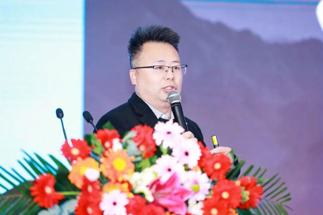 拓新致远潮启中原丨2025中国（中部）门窗产业发展论坛在郑州圆满召开(图5)