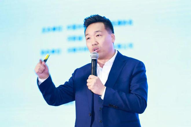 拓新致远潮启中原丨2025中国（中部）门窗产业发展论坛在郑州圆满召开(图7)