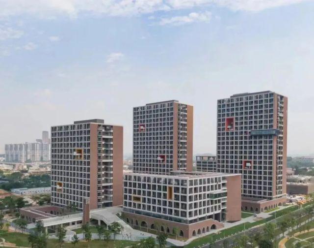 华南理工大学怎么样？学生投票选择宿舍装修“高级配置”很舒适(图3)