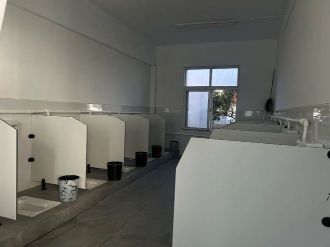 探索梦想启航之地：揭秘罗山县衡水高级中学宿舍环境(图4)
