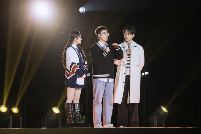 《夺金2025》今晚首播大学生创业者请上桌！(图4)