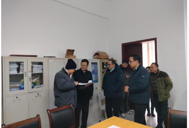 阿坝师范学院刘伟副校长带队检查新学期后勤服务保障工作(图1)