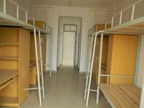 彭翔 徐毅敏 高校学生宿舍建设问题的思考与建议(图1)
