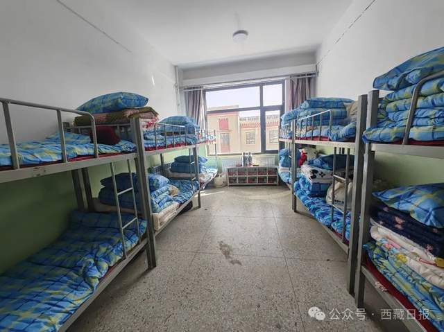 西藏定日地震灾区学校3月5日正式开学(图3)