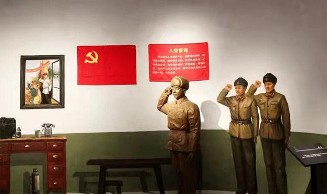 雷锋在武汉长江大桥下的留影穿戴干净整齐、慈眉善目、招人喜爱(图22)