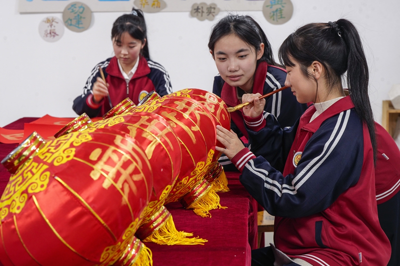 多彩校园活动迎新年(图3)