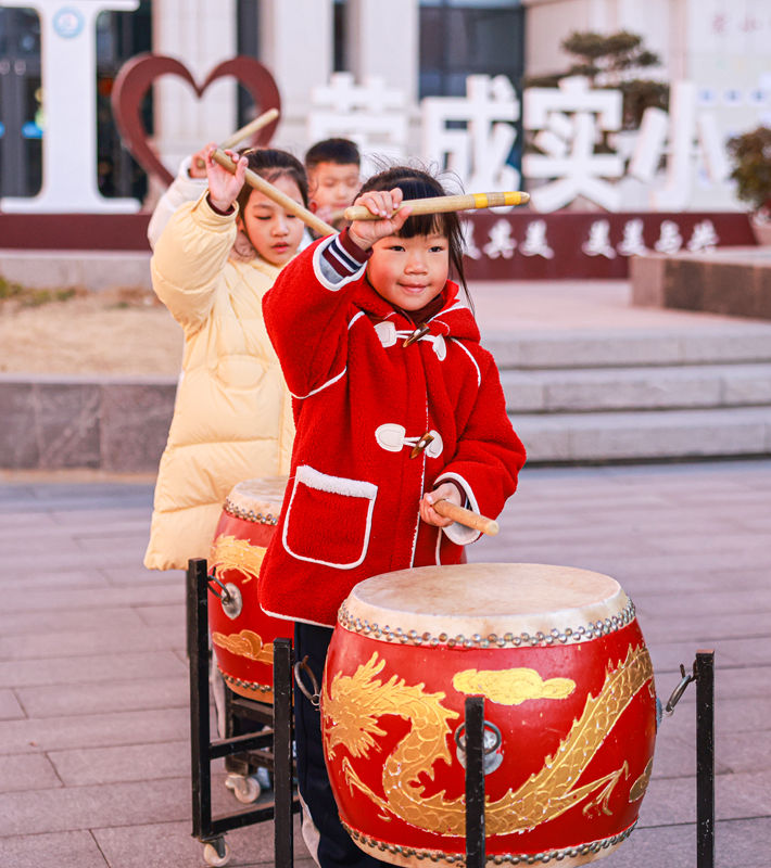 多彩校园活动迎新年(图7)