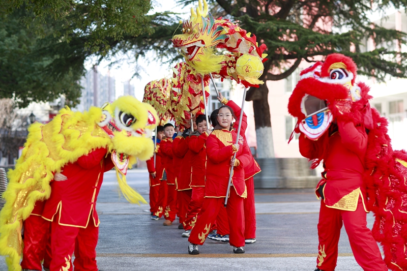 多彩校园活动迎新年(图9)