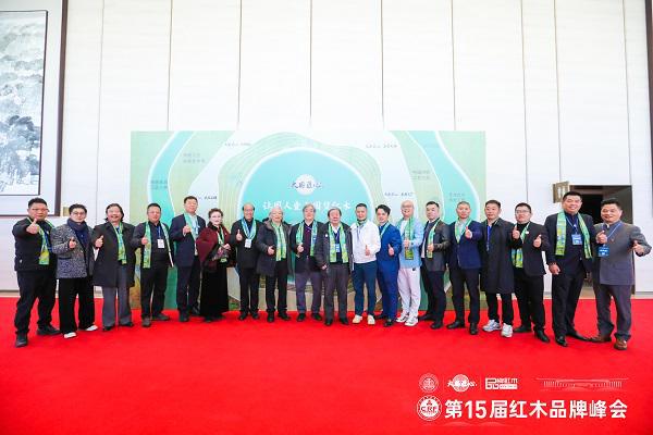 红古轩连续15年问鼎“十大受欢迎品牌”定力铸就荣耀(图1)