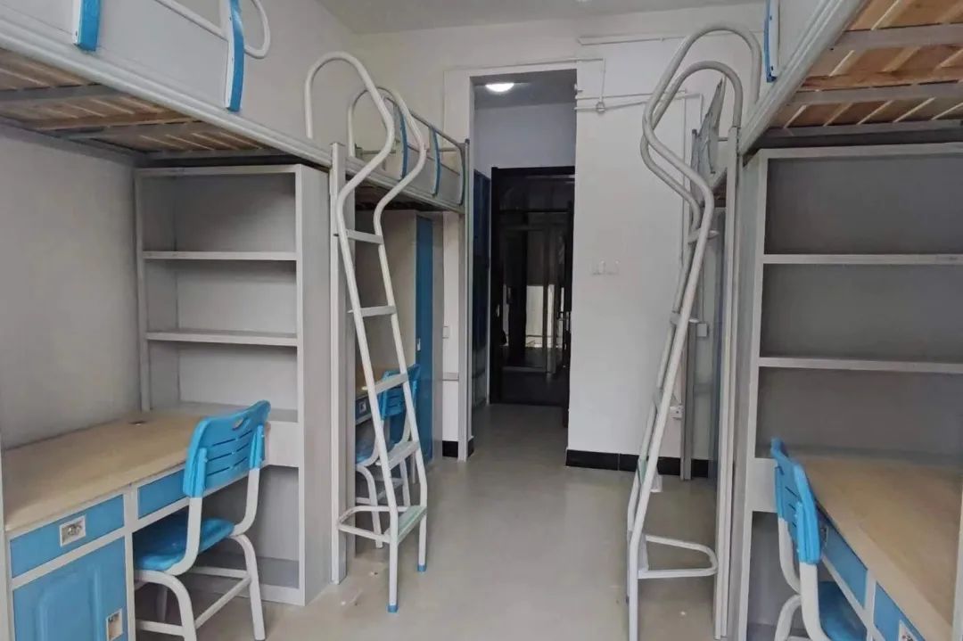 宿舍上下铺的每一个细节光彩家具都是为您着想(图1)