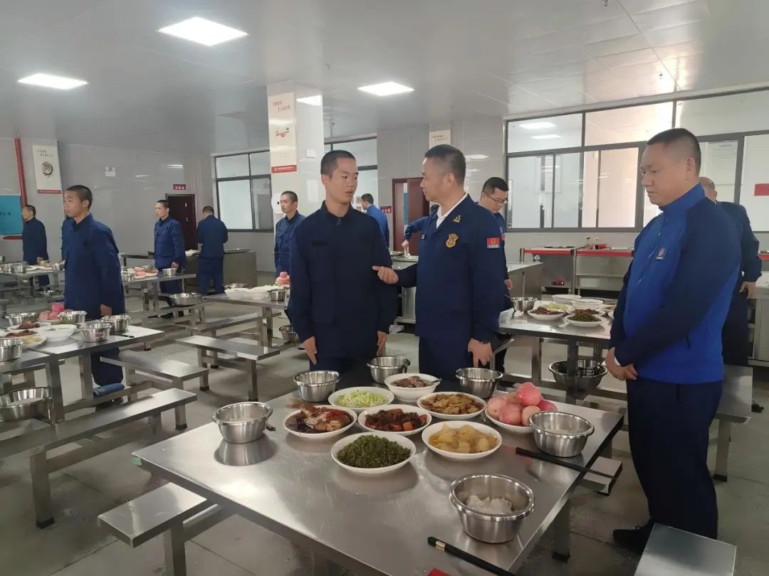 烈火青春梦 新训铸蓝魂(图1)