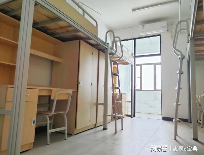 景德镇陶瓷大学环境怎么样？空调、独立卫浴居然还有电视机！(图2)