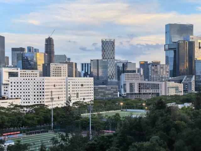 学生点赞！深圳大学怎么样？学习生活双优幸福感拉满！(图1)
