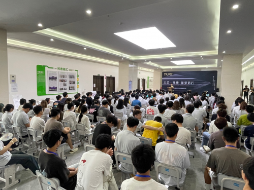 三羊寝室：以匠心品质与人才培育打造校园寝居新标杆(图3)