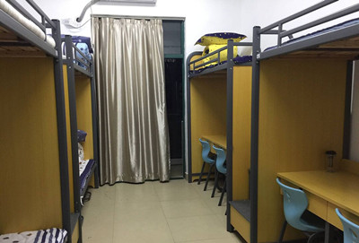 中南民族大学学生宿舍桌椅采购项目公开招标公告(图1)