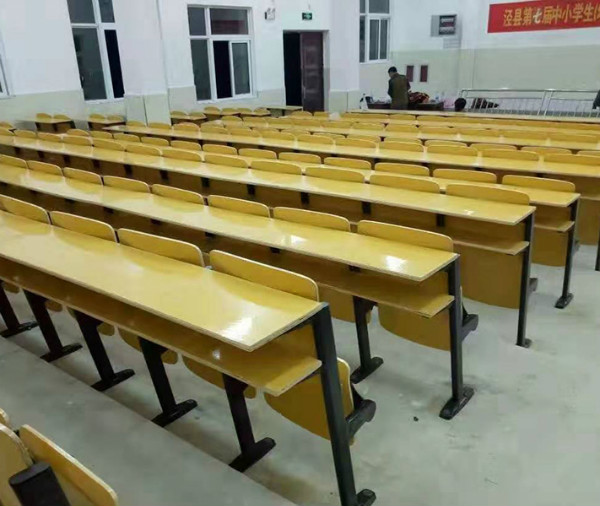 中原银行郑州才高街支行：打造“千佳”服务标杆 提升金融惠民实效(图1)