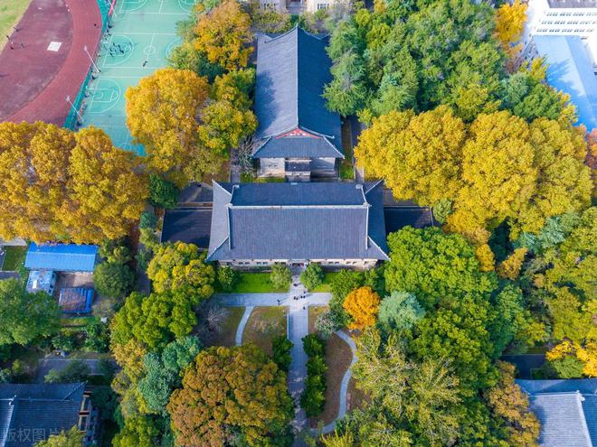 双一流大学满意度排名中戏排第一学生满意的前十名高校是谁？(图3)