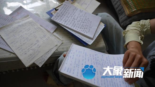 27岁女生乡村卖货走红 本人回应 卖菜西施的朴实与坚强(图2)