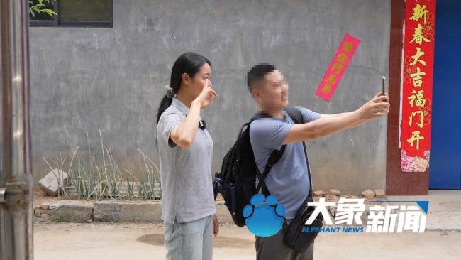 27岁女生乡村卖货走红 本人回应 卖菜西施的朴实与坚强(图11)