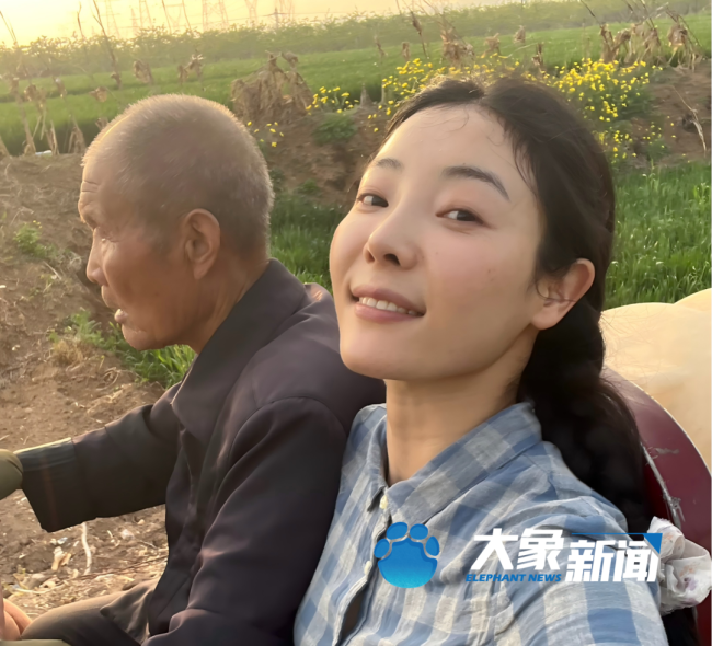 27岁女生乡村卖货走红 本人回应 卖菜西施的朴实与坚强(图19)