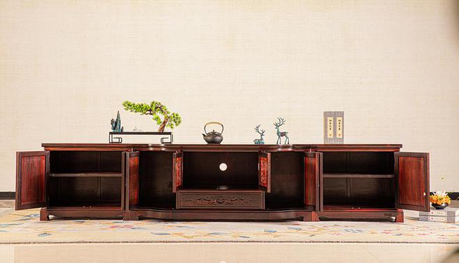 2025年度红木家具十大品牌揭秘传承千年的匠心之作你get了吗？(图1)