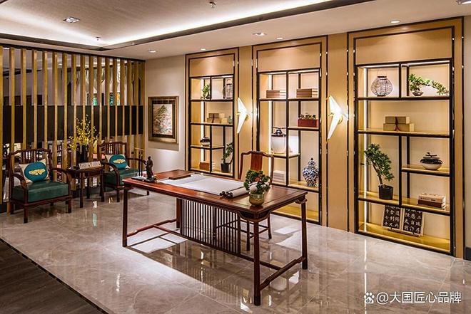 中国红木家具 10 大品牌实用清单：从工艺到服务这 10 家值得细品(图4)