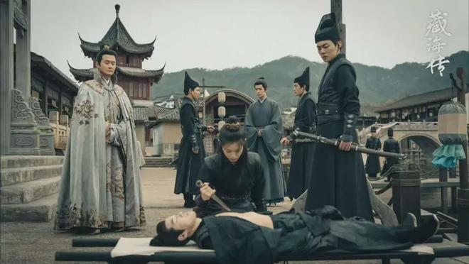 《藏海传》邢岷山演活曹静贤！亲口唱昆曲凭借《白眉大侠》走红(图2)