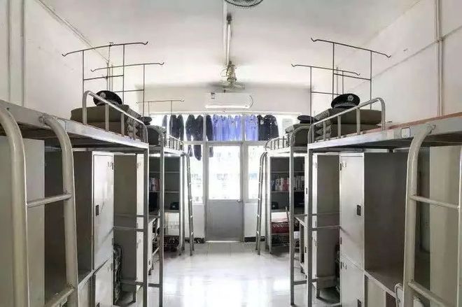 羡慕值拉满！广东高校宿舍大PK没有最靓只有更靓你的还满意吗？(图12)