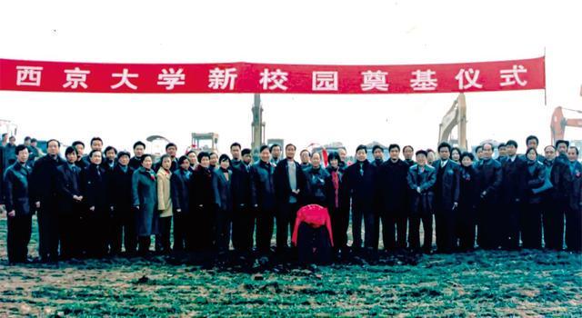 廿二年凝视：在长安将我嵌入这幅“上林图”(图1)