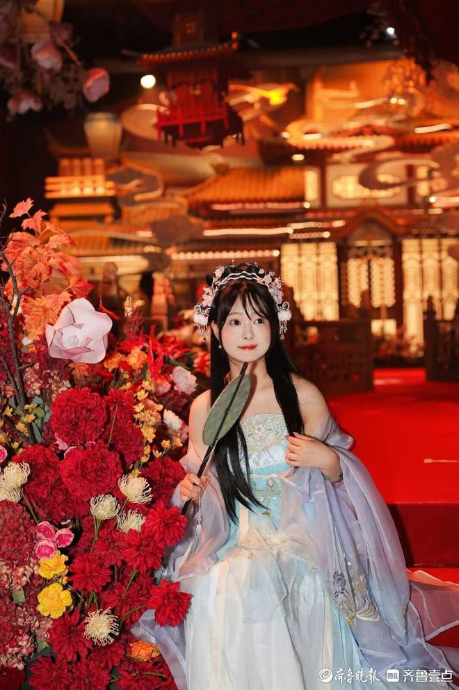 婚姻登记+邮轮文旅解锁甜蜜经济青岛邮轮母港打造网红打卡地(图6)