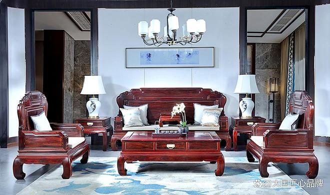 2025红木十大品牌推荐：权威红木定制榜单从设计到落地的品质指南！(图2)