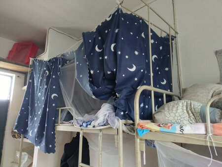 西里街西里乡政府宿舍(图1)