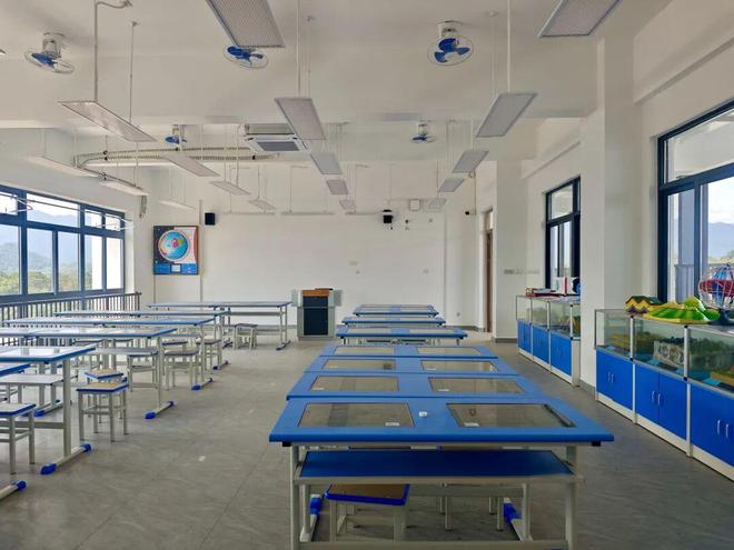 奋战“百千万工程”·看攻坚一线 乐昌市乐昌中学整装待发迎接新学期(图3)