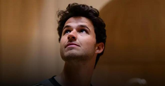 曼市德比即将开打：门将位置上怎么去选择考验瓜帅及阿莫林智慧(图1)