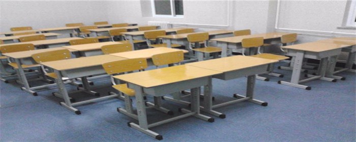 “银杏伞”“银杏帽”火出圈：大学里的叶被玩出花(图1)