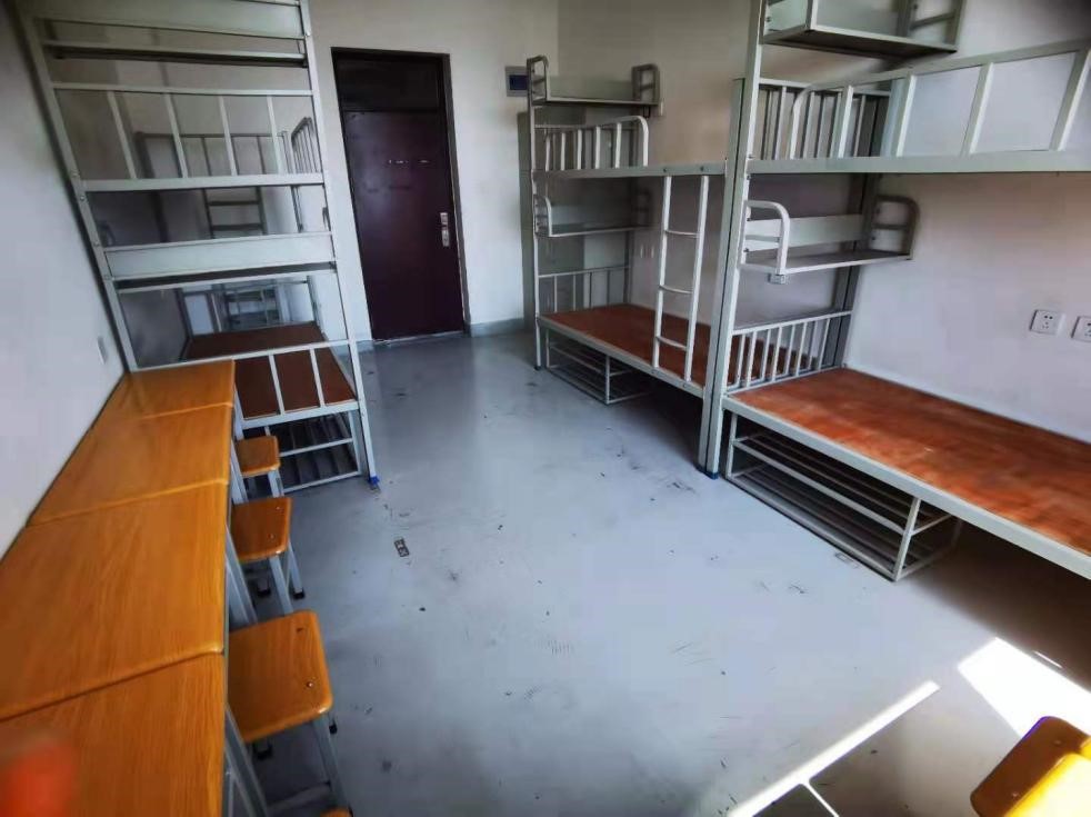 应届生自我鉴定800字（精选20篇）(图1)