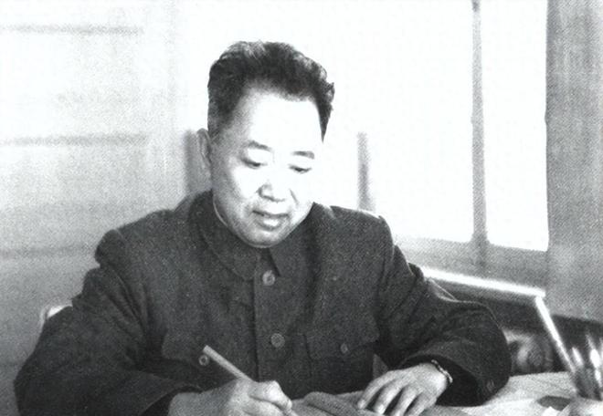 安子文得知刘亚楼来意后笑言：你有“尚方宝剑”什么事办不到(图1)