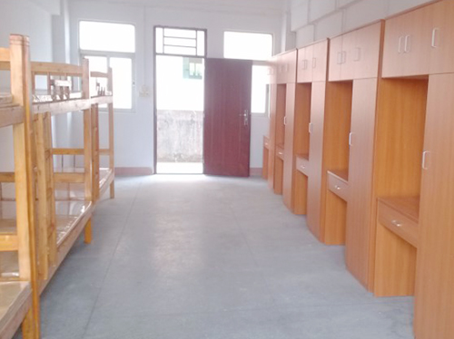 香港各类临时性住房为火灾受灾居民搭建温暖“驿站”(图1)