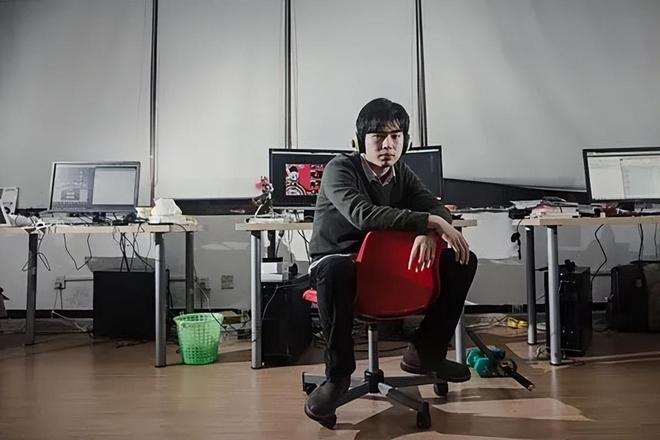 上海交大一间宿舍走出3个百亿宅男(图17)