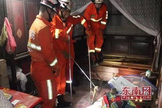 泉州：一条蛇从天而降吓坏八旬阿婆；泉州男子半夜骑车撞石头飞入河沟；南安：弟弟跟着哥哥去盗窃结果…(图5)