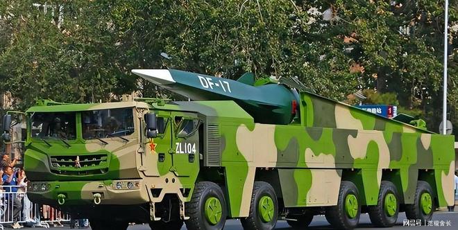 一旦美国摧毁我人工岛挑起南海冲突中国会选择如何反制？(图3)