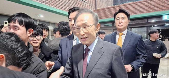 剑指地方选举！张东赫力推与李明博首次会面保守派团结大戏开幕(图1)